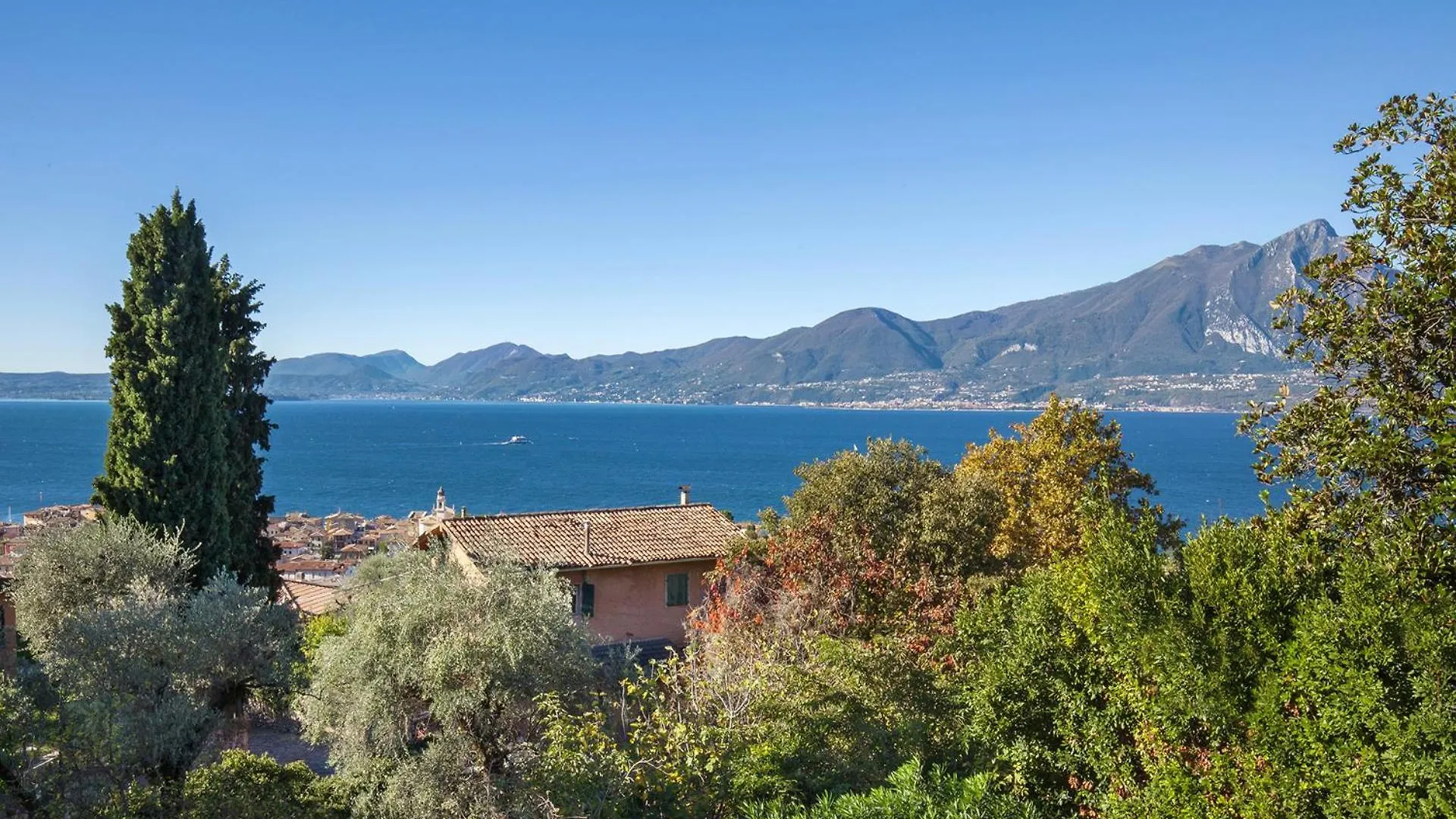Villa Loncrino - Fine Living Torri Del Benaco 0*,  Italien