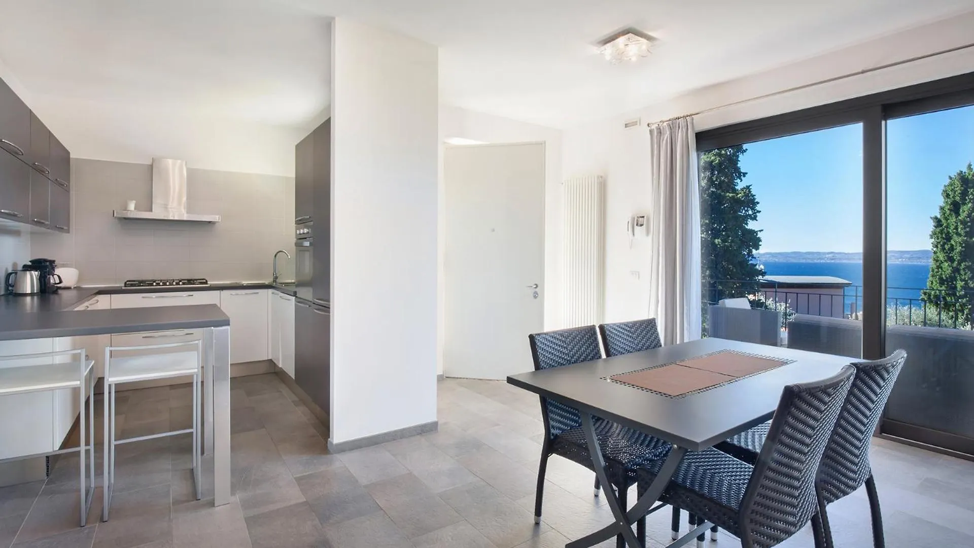 Villa Loncrino - Fine Living Torri Del Benaco Holiday home